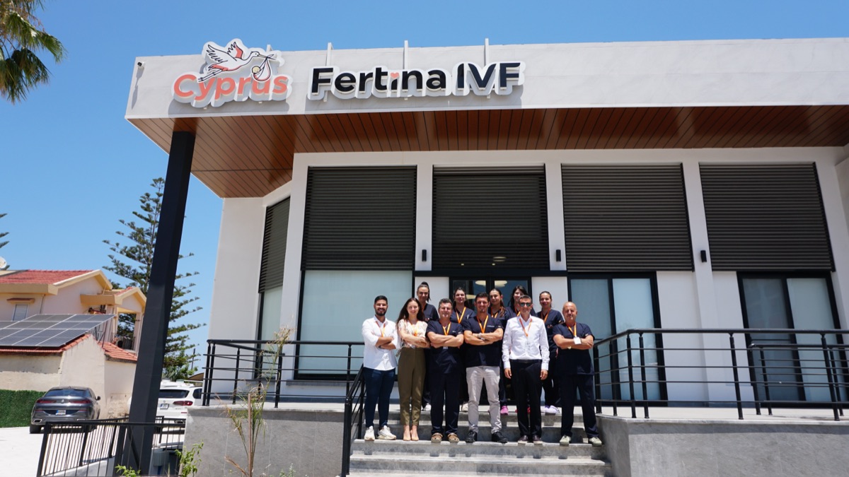 The Fertina team outside the clinic entrance